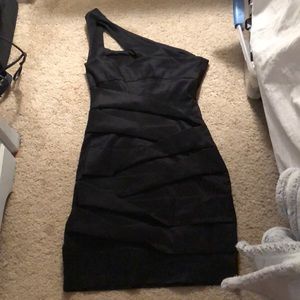 Black one shouldered dress